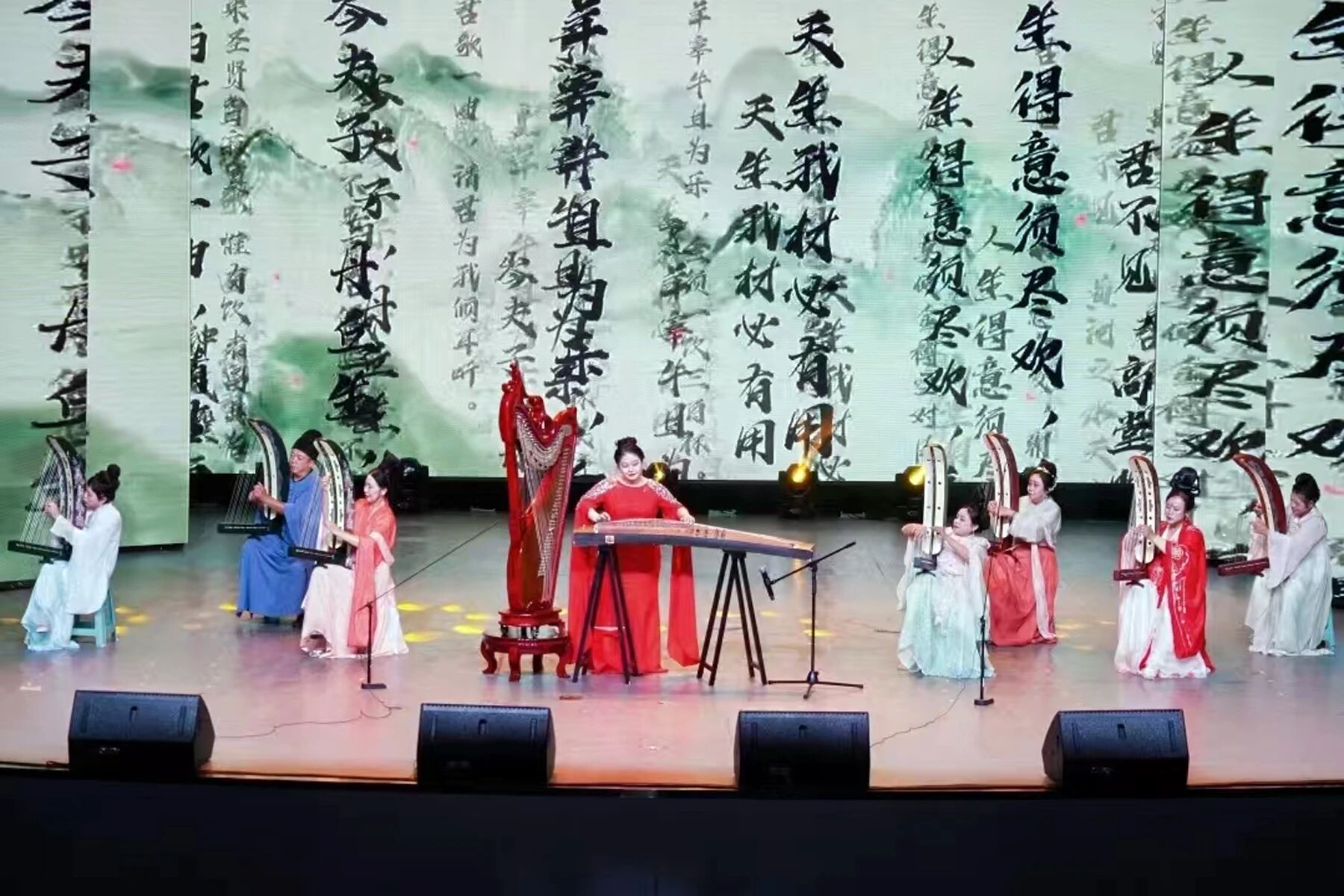 1761182798861056221.jpg 1761182798861056221.jpg